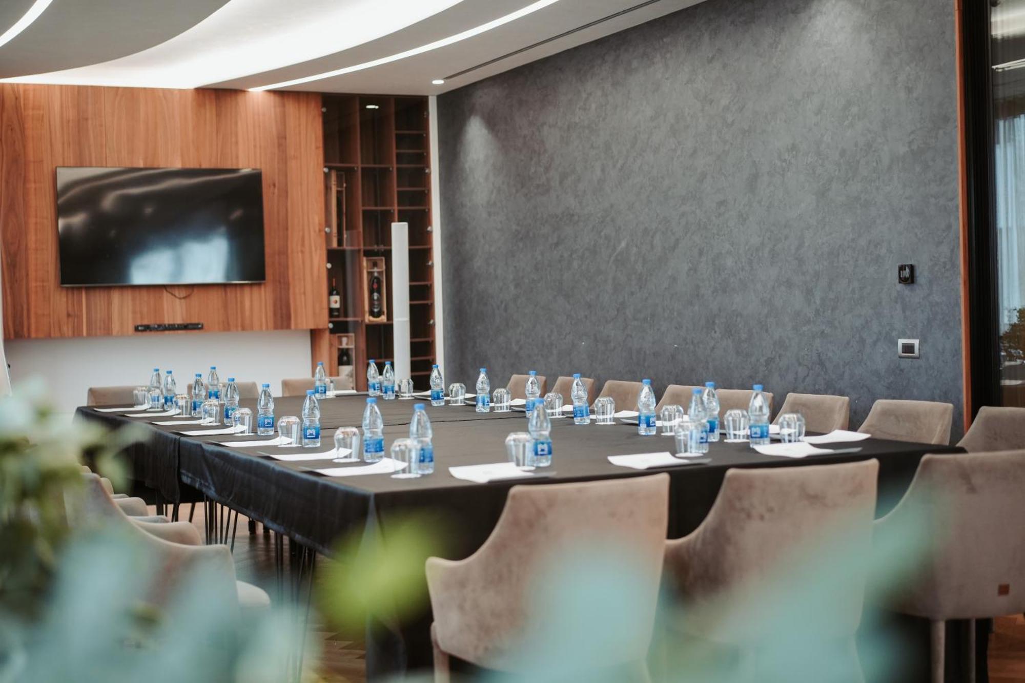 Marinaj Hotel & Spa Tiran Dış mekan fotoğraf